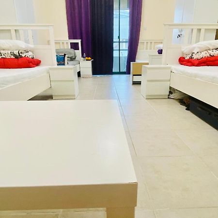 Nash Guest House Females Only Dubai Luaran gambar