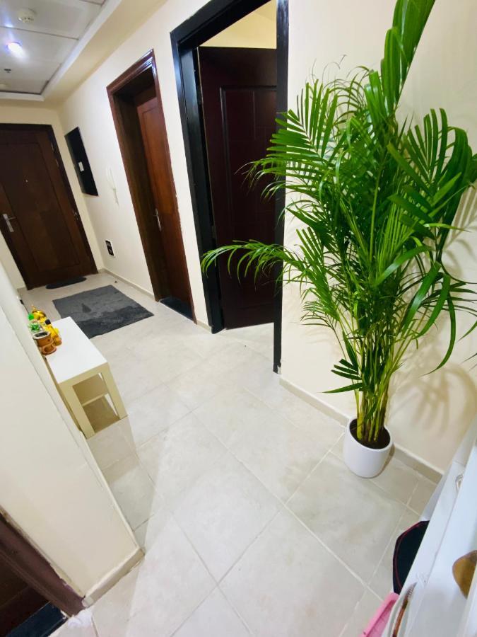 Nash Guest House Females Only Dubai Luaran gambar