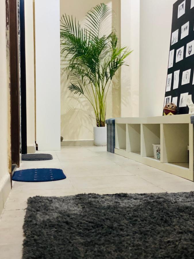Nash Guest House Females Only Dubai Luaran gambar