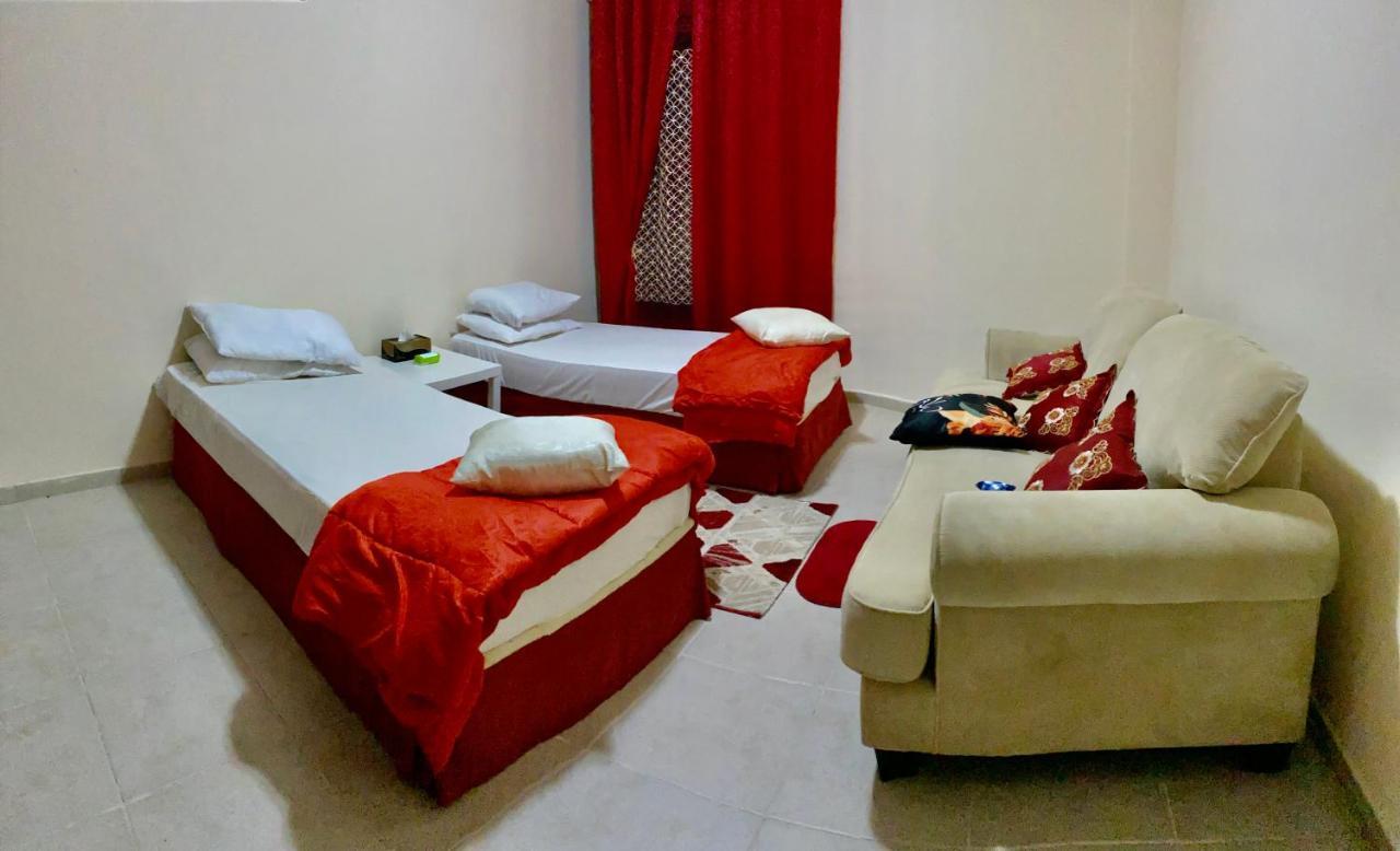 Nash Guest House Females Only Dubai Luaran gambar
